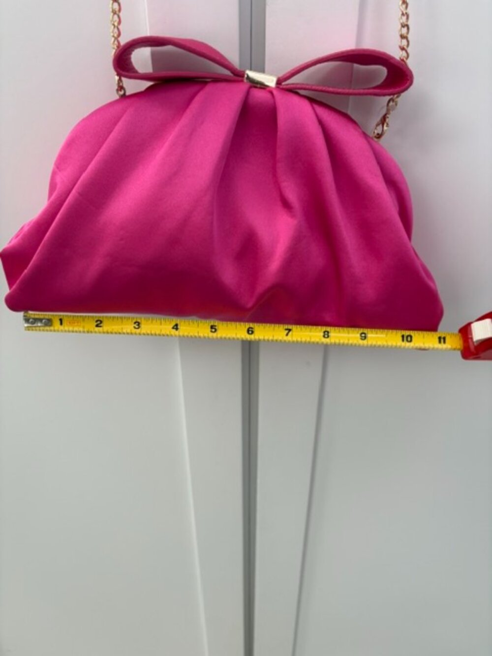 Alessia Elegant Pink Bow Satin evening bag NWT - Picture 4 of 8